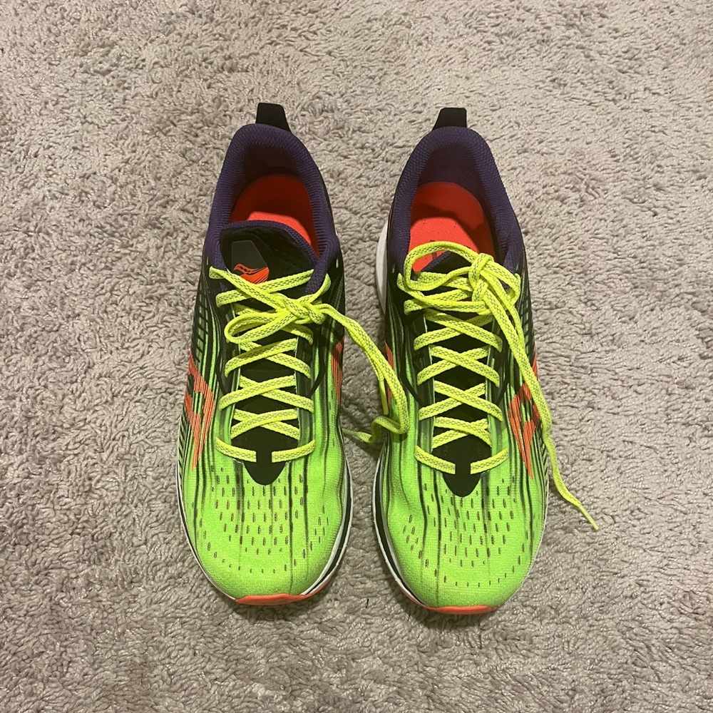 Saucony endorphin speed 2